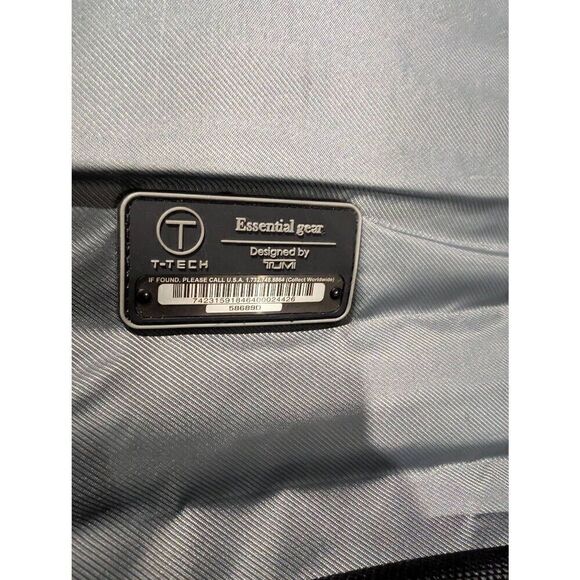 Tumi backpack‎